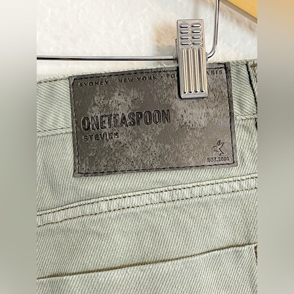 One Teaspoon Free People Stevies Long Length Boyfriend Shorts fade Khaki NWT 28 - Picture 8 of 12